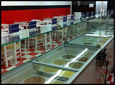 Ice Cream Sakes and Malts, Waukegan, IL